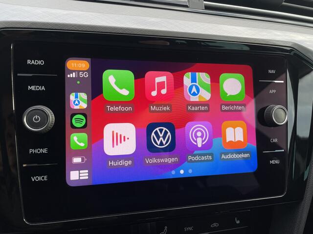 Volkswagen PASSAT Variant 1.4 TSI PHEV GTE Business | Elek Trekhaak | Virtual | LED | Camera | Carplay | Navi