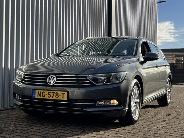 Volkswagen PASSAT Variant 1.4 TSI ACT Connect Series | Navigatie | Stoelverwarming