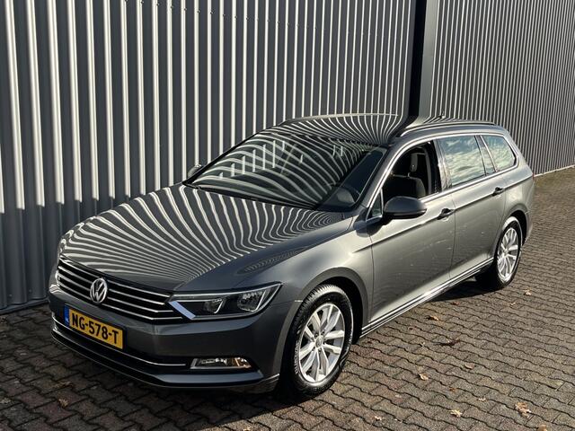 Volkswagen PASSAT Variant 1.4 TSI ACT Connect Series | Navigatie | Stoelverwarming