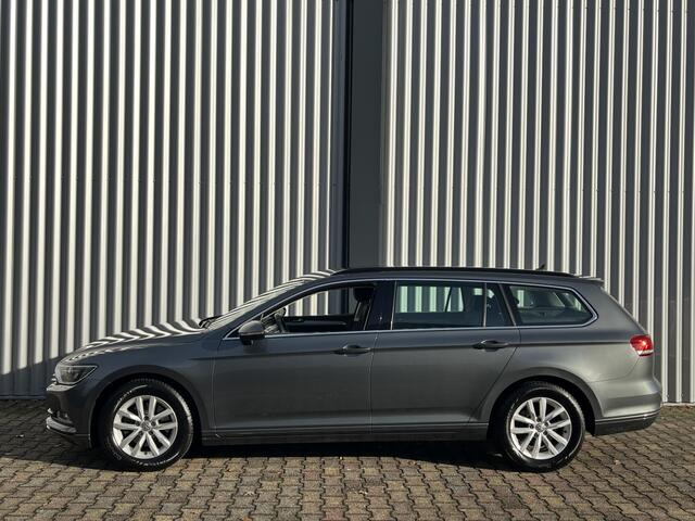 Volkswagen PASSAT Variant 1.4 TSI ACT Connect Series | Navigatie | Stoelverwarming