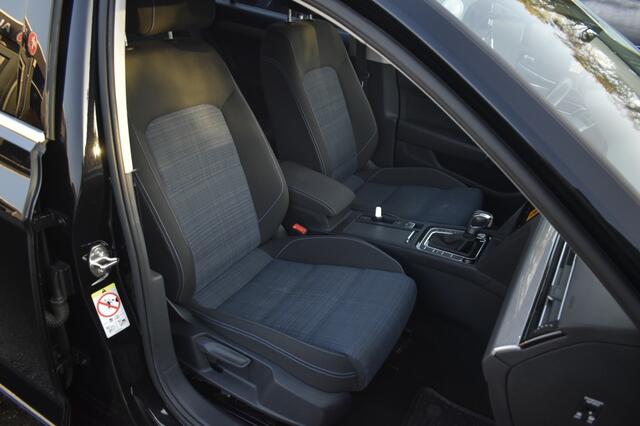 Volkswagen PASSAT Variant 1.4 TSI PHEV GTE Bns