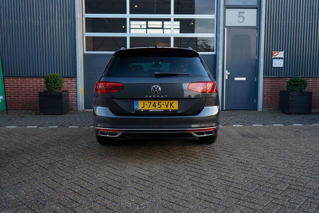 Volkswagen PASSAT Variant 1.5 TSI R-Line Business +