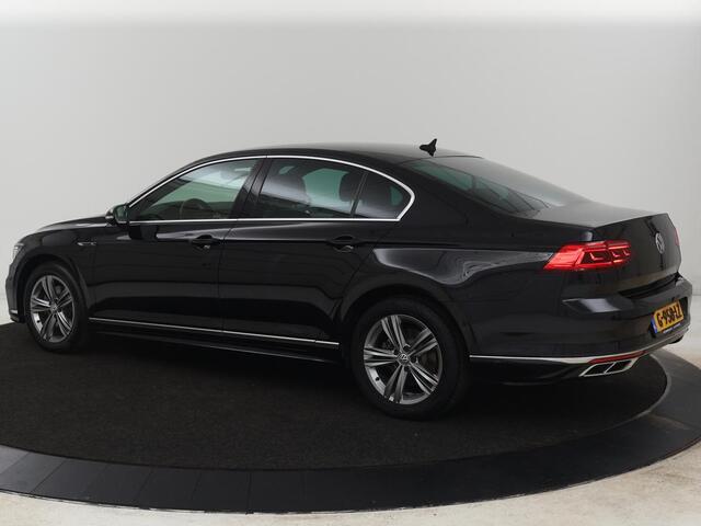 Volkswagen PASSAT 2.0 TSI R Line | 190pk | Trekhaak | Leder/Alcantara | Stoelverwarming | Camera | Matrix LED | Adaptive cruise | Virtual Cockpit | Carplay | Navigatie