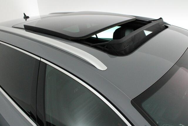 Volkswagen PASSAT Variant 1.5 TSI 150pk DSG R-Line Business Leder Camera Panoramadak Keyless Virtual Cockpit Navigatie