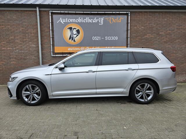 Volkswagen PASSAT Variant 1.5 TSI R-Line Business +
