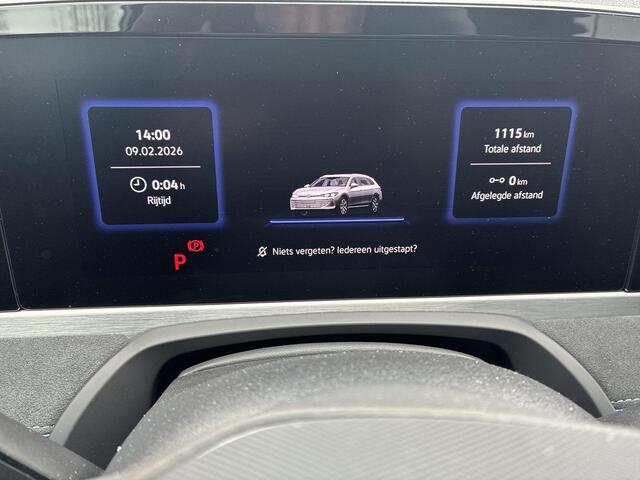 Volkswagen PASSAT Variant R-Line Edition 1.5 eHybrid 204 pk 6 versn. DSG · Multimedia pakket plus · High-end geluidsysteem 'Harman Kardon' · Prijs incl. inruilpremie · MEGA Sale