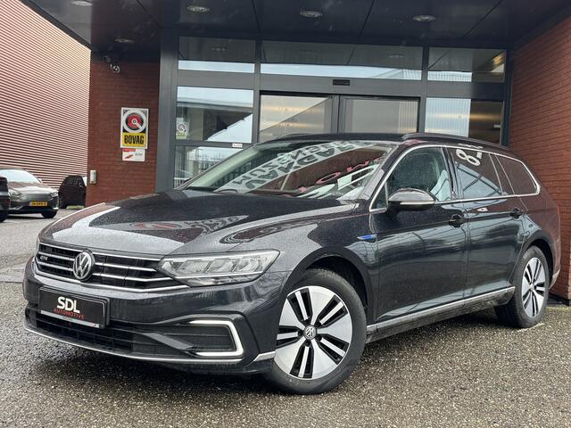 Volkswagen PASSAT Variant 1.4 TSI PHEV GTE Business // DEALER ONDERHOUDEN // ERGO COMFORT // TREKHAAK // NAVI // CAMERA //