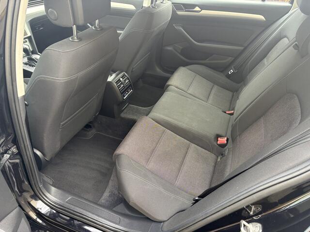 Volkswagen PASSAT Variant 1.4 TSI ACT Highline / AUTOMAAT / NAVI / CRUISE / 191dkm! NAP!