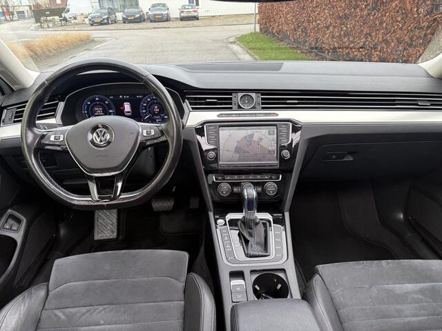 Volkswagen PASSAT Variant 1.4 TSI GTE Highline / AUTOMAAT / PANORAMADAK / NAVI / CRUISE / 177dkm! NAP!