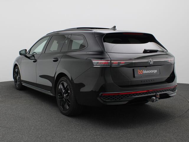 Volkswagen PASSAT Variant 1.5 eHybrid R-Line Edition 272PK DSG SOH 100%, Pano-Schuifdak, Trekhaak, Black Style, Keyless, Side Assist, Elektr. Achterklep, Voorruitverwarming, Stoel-Stuurverwarming, 18" LM Velgen, Navi