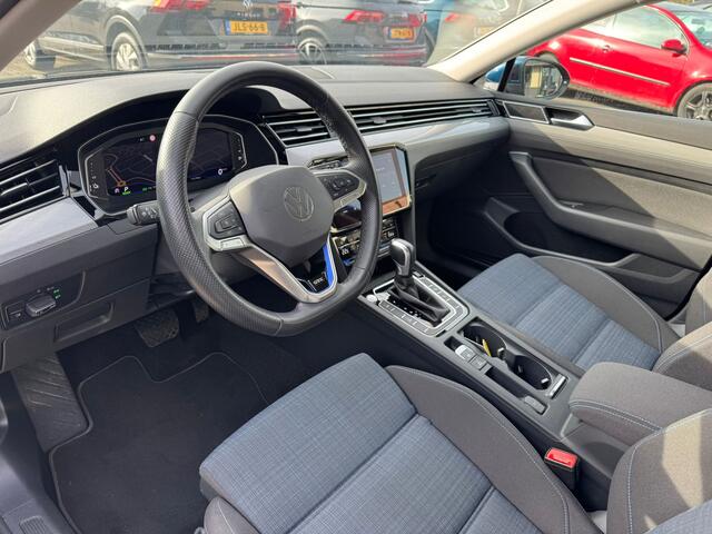 Volkswagen PASSAT Variant 1.4 TSI PHEV GTE Business virtual cockpit, stoelverw, cruise, navi
