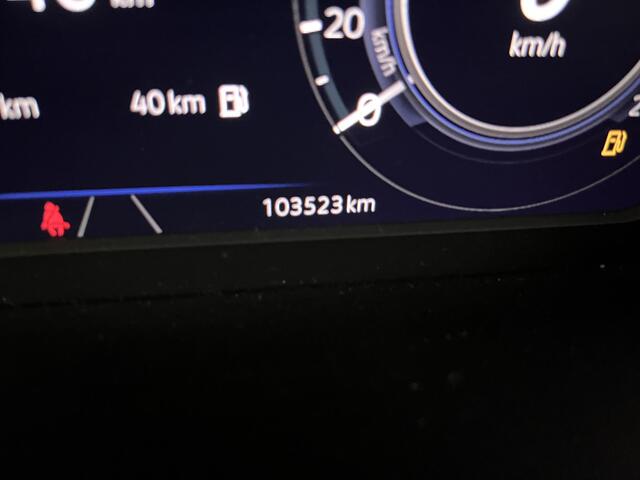 Volkswagen PASSAT Variant 1.4 TSI PHEV GTE / AUTOMAAT/ PANO/ TREKHAAK/ ELEK.ACHTERKLEP/ STOELVERWARMING/ PARK.SENSOREN V+A/ 360 CAMERA/ KEYLESS/ APP-CONNECT/ ACC/ NAVI/ DAB/ CLIMA/ 17'' LMV