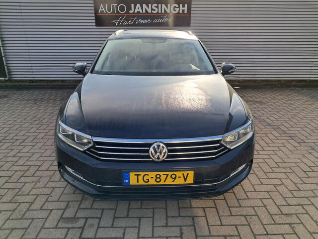 Volkswagen PASSAT Variant 1.4 TSI Comfortline Automaat en Schuifdak!! | Clima | Cruise | Navigatie | 1e Eigenaar | LM Velgen | Ndl auto | Privacy glas | RIJKLAARPRIJS INCL 12 MAANDEN GARANTIE EN BEURT