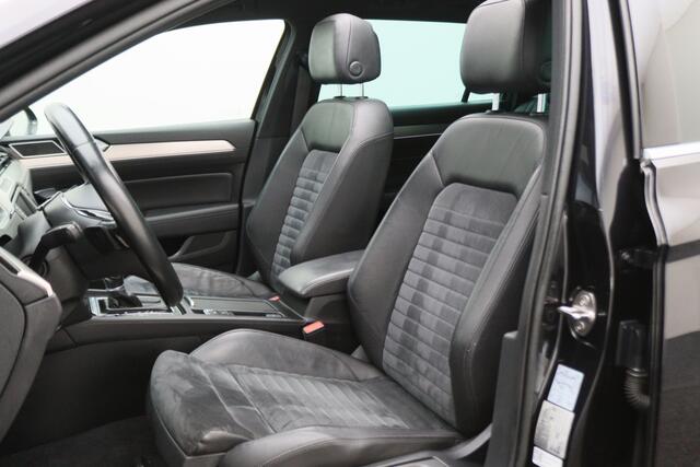 Volkswagen PASSAT Variant 1.6 TDI DSG Highline Business R-Line
