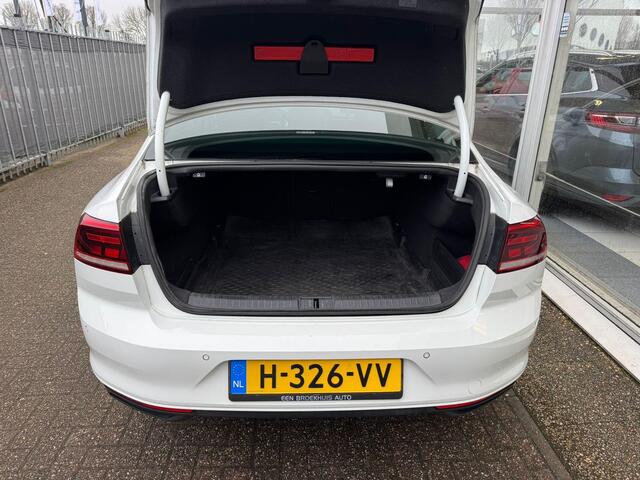 Volkswagen PASSAT 1.5 TSI Comfort Business | 1e eigenaar | Automaat | Airco | Elektrische ramen | Navigatie | Keyless / Start | APK tot 09-06-2026 | NAP |
