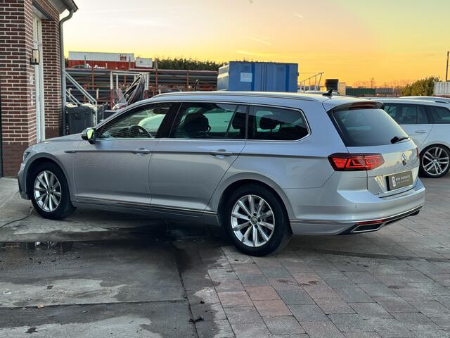 Volkswagen PASSAT Variant 1.4 TSI PHEV GTE Business | Led IQ Matrix | Camera | Memory | Trekhaak | Stuurverw | Rijklaar + nieuwe apk