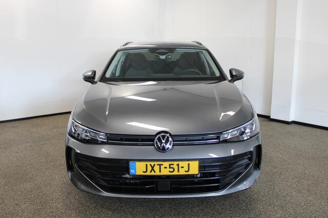 Volkswagen PASSAT Variant 1.5 eTSI Business