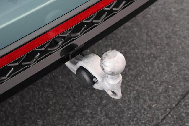 Volkswagen PASSAT Variant 1.5 272pk eHybrid R-Line Business Black Style Trekhaak 360Camera harman/kardon Head-Up Keyless Massage Navigatie Panoramadak