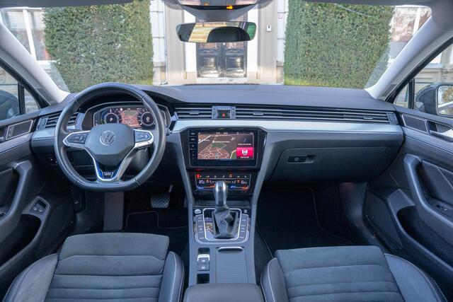 Volkswagen PASSAT Variant 1.4 TSI PHEV GTE Business KEYLESS | CAMERA | LEDER/ALCANTARA | MASSAGE | CARPLAY
