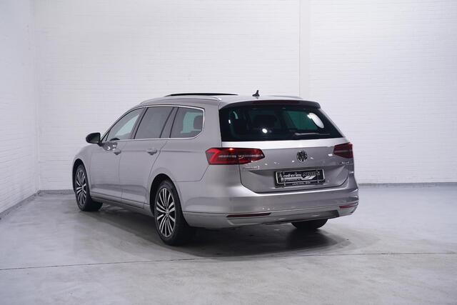 Volkswagen PASSAT Variant 1.4 TSI ACT Comfortline Business Navi Clima Panodak Virtual cockpit Adaptive cruise Pdc