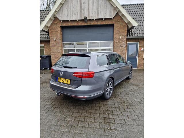 Volkswagen PASSAT Variant 1.4 TSI ACT Connected Series Plus