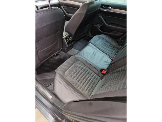 Volkswagen PASSAT Variant 1.4 TSI ACT Connected Series Plus