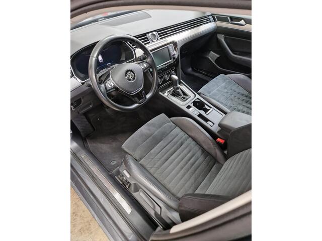 Volkswagen PASSAT Variant 1.4 TSI ACT Connected Series Plus
