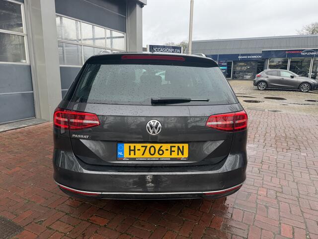 Volkswagen PASSAT Variant 1.5 TSI Highline Business R Bj 2019 Km 81.000 Nap 2e eigenaar Vol optie !!