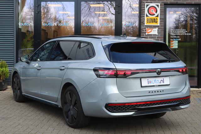 Volkswagen PASSAT Variant 1.5 eHybrid 272PK R-Line Edition Black Style Leder/Pano/IQ.Light/360/Head-up/HK/Navi Max/ACC/19"/Trekhaak wegkl.