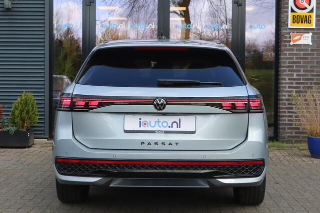 Volkswagen PASSAT Variant 1.5 eHybrid 272PK R-Line Edition Black Style Leder/Pano/IQ.Light/360/Head-up/HK/Navi Max/ACC/19"/Trekhaak wegkl.