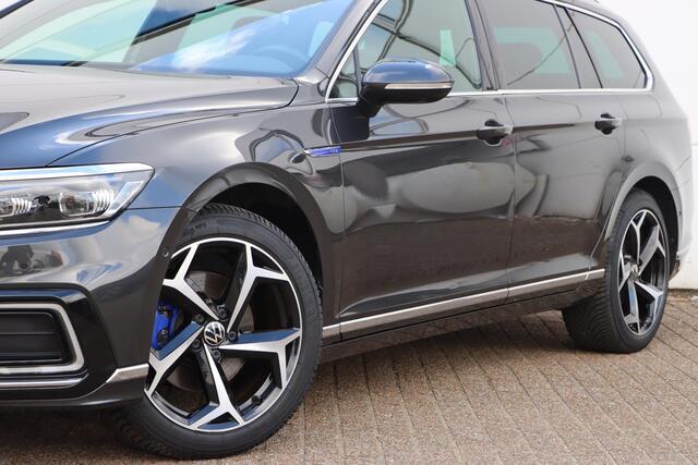 Volkswagen PASSAT Variant 1.4 TSI PHEV GTE Business DSG 218pk | Pano | 360 Camera | Travelassist | Carplay