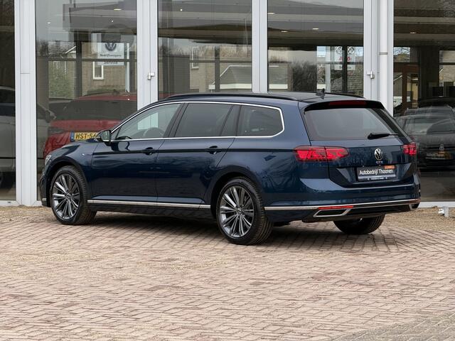 Volkswagen PASSAT Variant 1.4 TSI PHEV GTE Business | Trekhaak | Pano | Keyless | Camera