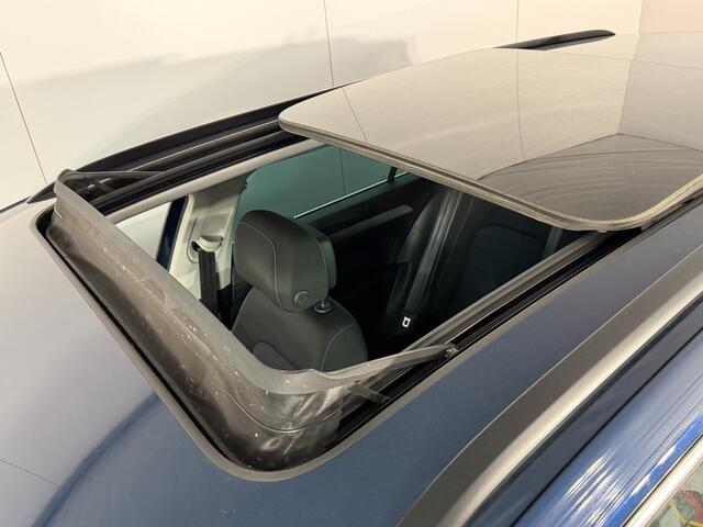 Volkswagen PASSAT Variant 1.4 TSI PHEV GTE / AUTOMAAT/ PANO/ DCC/ PARK.SENSOR.V+A/ 360 CAMERA/ ERGO COMFORT/ ACC/ HEAD-UP/ DODEHOEK/ ELEK.KLEP/ STOELVERWARM./ APP-CONNECT/ NAVI/ CLIMA/ DAB/ LED/ 18'' LMV