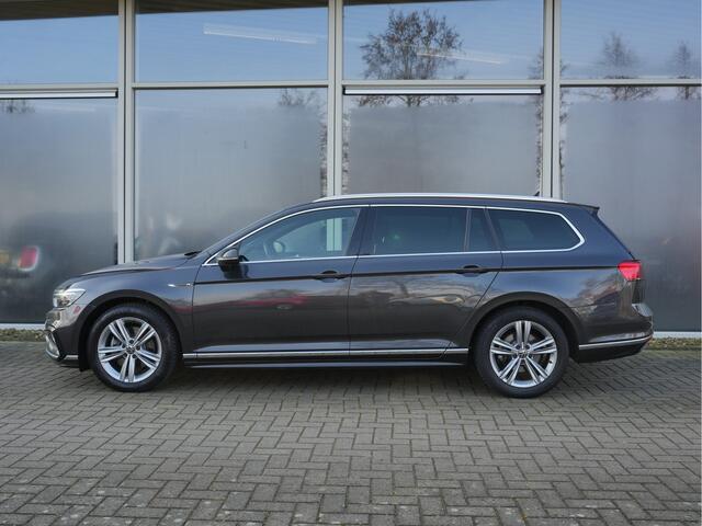 Volkswagen PASSAT Variant 1.5 TSI R-Line Business + | Achteruitrijcamera | Apple Carplay/Android Auto