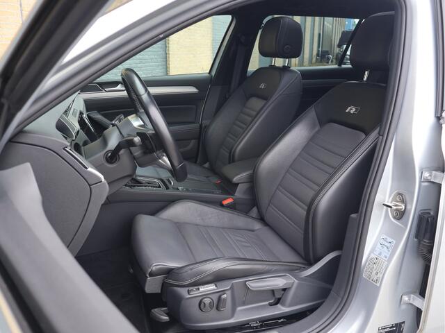 Volkswagen PASSAT Variant 1.8 TSI R-line Business DSG Pano | Leder | ACC | Massage | Carplay | Trekhaak