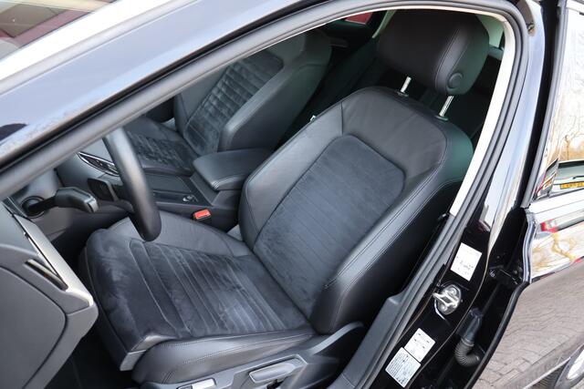 Volkswagen PASSAT Variant 1.8 TSI DSG Highline | Virtual Cockpit | Camera | Leder / Alcantara |