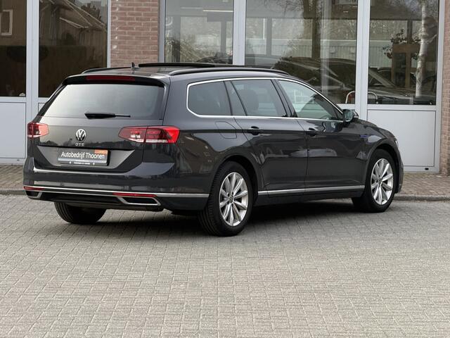 Volkswagen PASSAT Variant 1.4 TSI PHEV GTE | Camera | Pano | Stoelverwarming