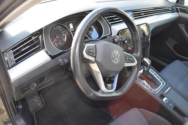 Volkswagen PASSAT 1.4 TSI PHEV GTE Business