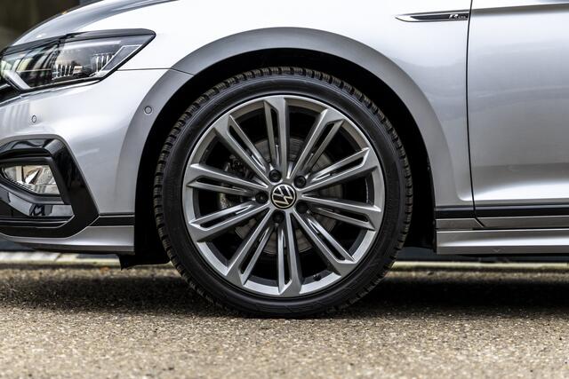 Volkswagen PASSAT Variant 2.0 TSI R-Line Business + panoramadak