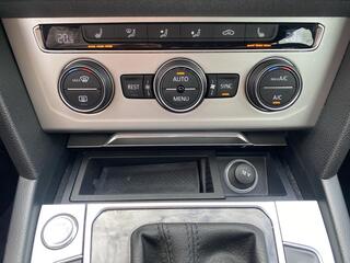 volkswagen-passat-variant-1.4-tsi-a