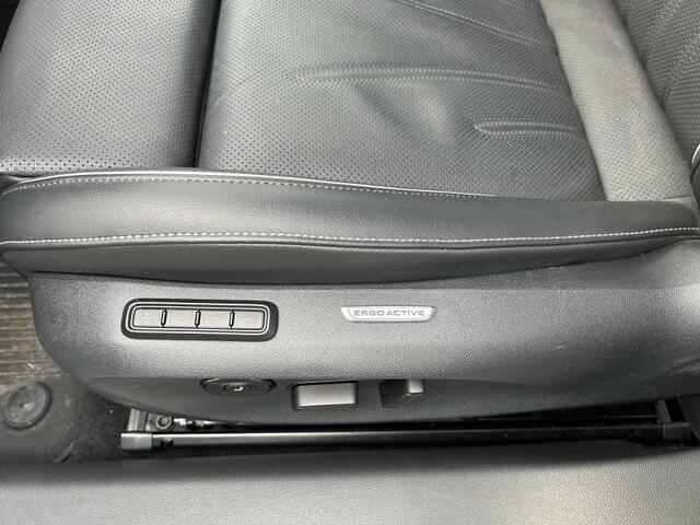 Volkswagen PASSAT Variant 1.5 eHYBRID ELEGANCE BUSINESS Ergo Seats | Stoelventilatie |