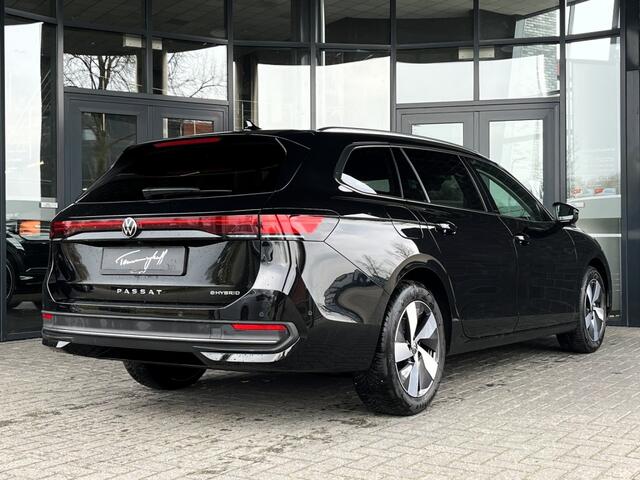 Volkswagen PASSAT 1.5 TSI EHYBRID 150 KW BUSINESS - TREKH. - HU