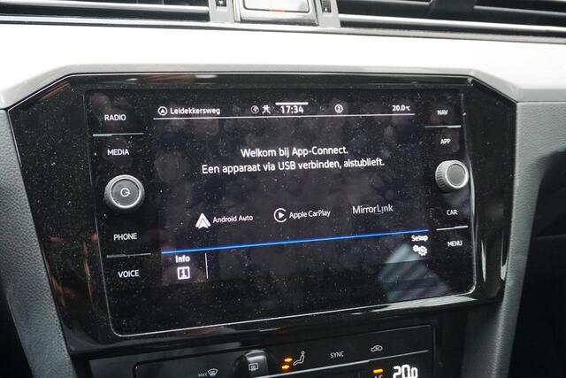 Volkswagen PASSAT Variant 1.5 TSI Business/Dealeronderhouden/ERGO stoelen/ Camera