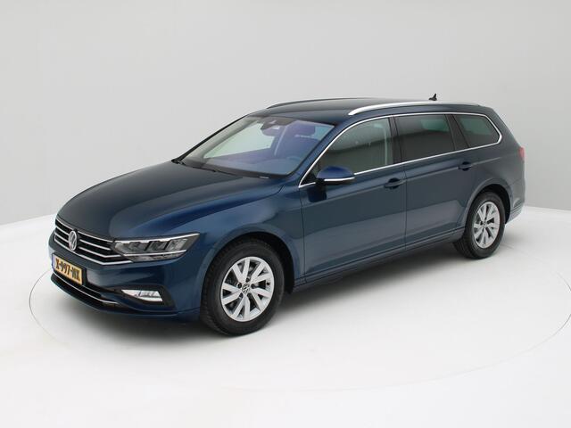 Volkswagen PASSAT Variant 2.0 TDI Business Aut. / Camera / Trekhaak / UNIEKE KM.STAND / Origineel NL