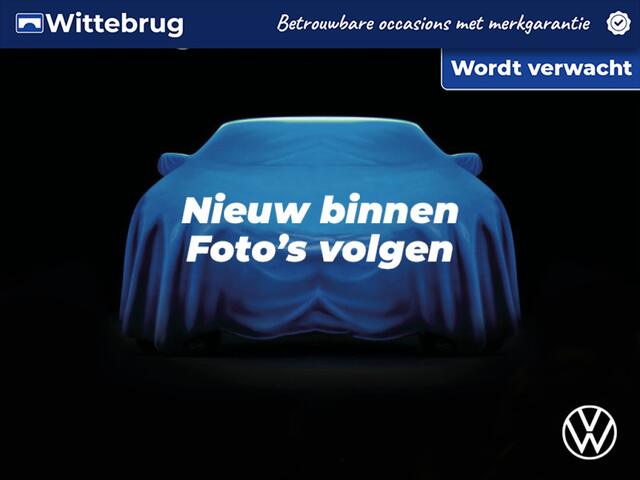 Volkswagen PASSAT Variant 1.4 TSI PHEV 218PK GTE Business / Panoramadak / Elektrische Achterklep / LED / Achteruitrijcamera / Stoelverwarming