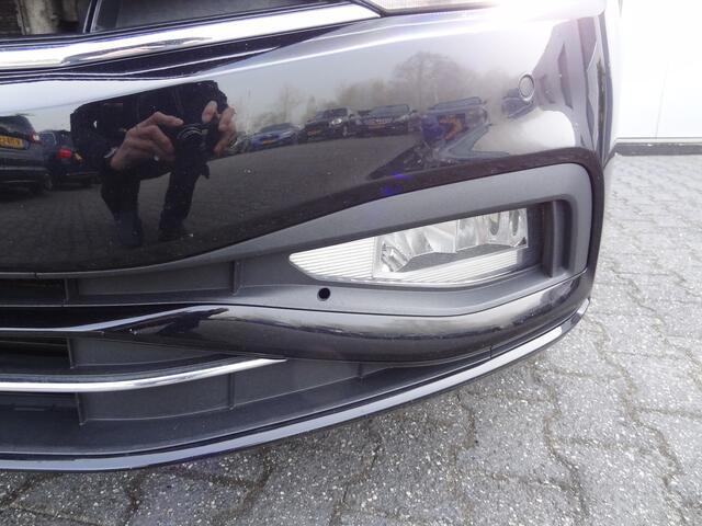 Volkswagen PASSAT Variant 2.0 TSI | DYN AUDIO | TREKHAAK | CAMERA | ADAP CRUISE | NAVI |