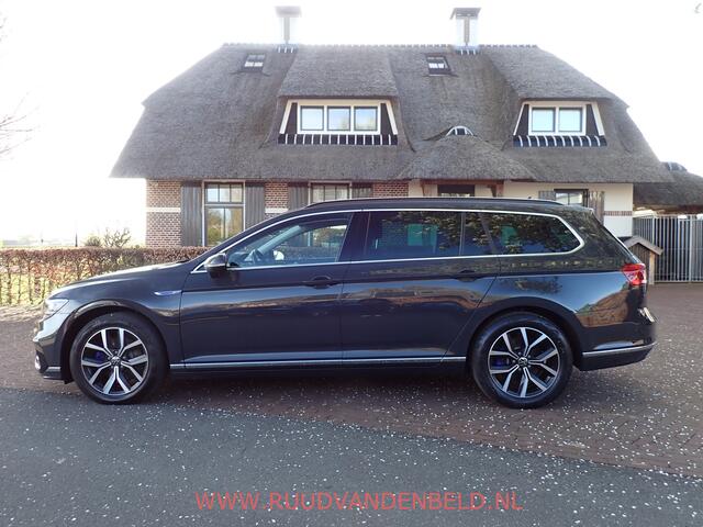 Volkswagen PASSAT Variant 1.4 TSI PHEV GTE Business / STUUR+STOELVERWARMING / ACC / CARPLAY / CAMERA