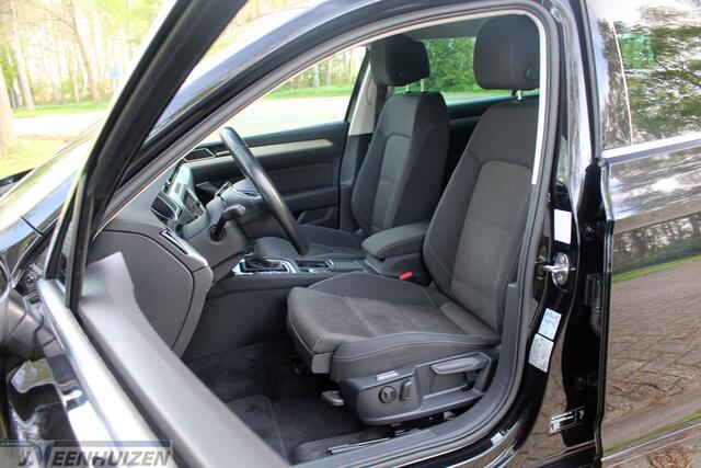 Volkswagen PASSAT Variant 1.4 TSI Comfortline Business | 2018 | AUTOMAAT | Trekhaak | Led | Cruise control adaptief |