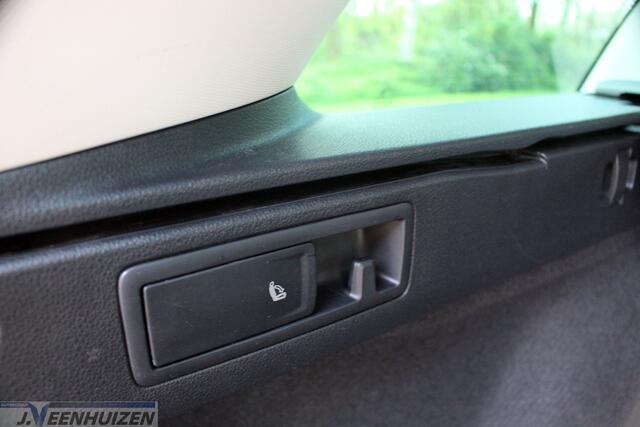 Volkswagen PASSAT Variant 1.4 TSI Comfortline Business | 2018 | AUTOMAAT | Trekhaak | Led | Cruise control adaptief |