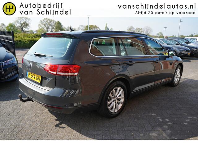 Volkswagen PASSAT Variant 1.5 TSI Comfortline Business 150pk AUTOMAAT - TREKHAAK - CAMERA - STOELVERWARMING - ADAPT. CRUISE - CARPLAY / ANDORID - NAVI - PARKEERSENSOREN V+A - BLUETOOTH - CLIMA - ELEKTR. KLEP